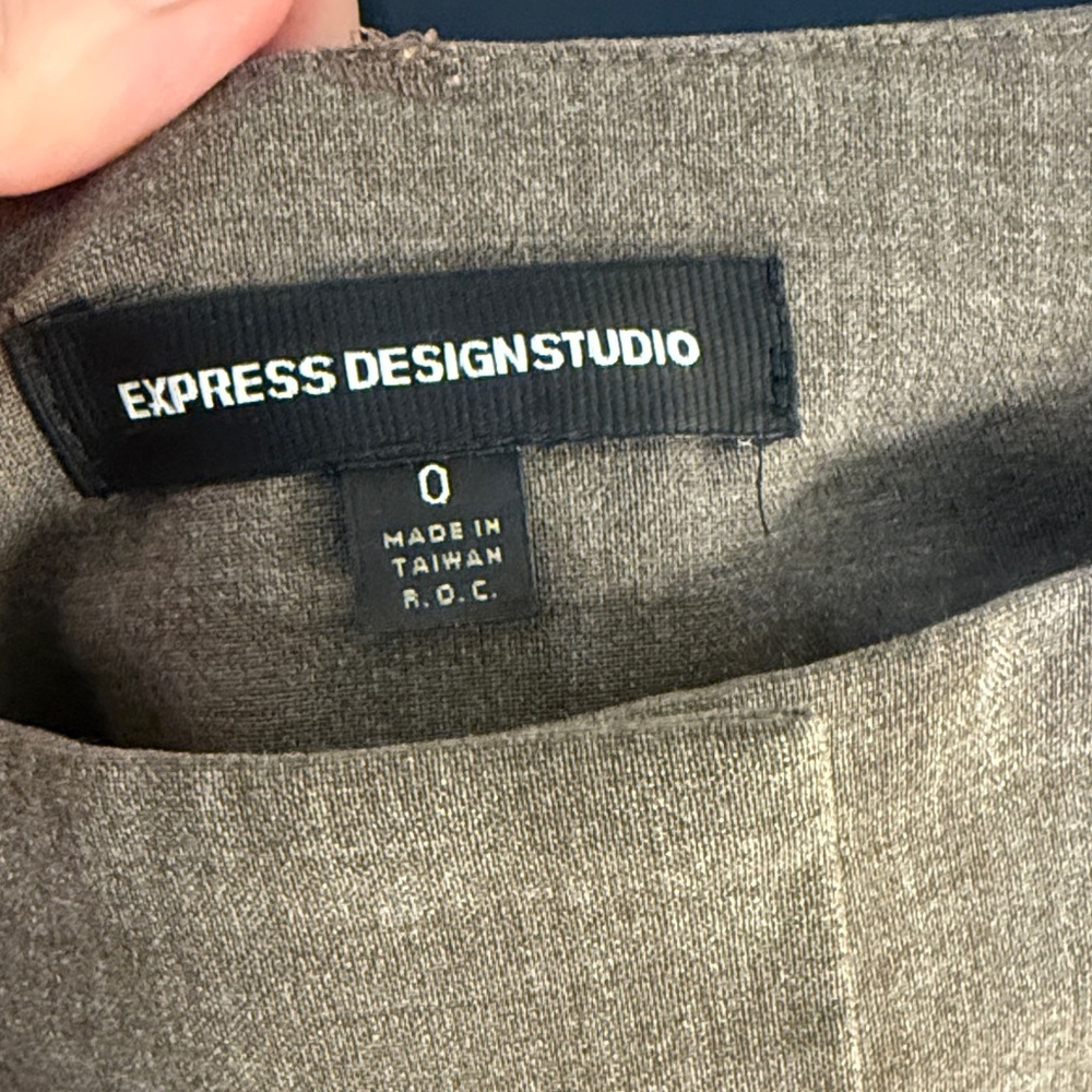 Express Brown Pencil Skirt - Picture 2 of 3